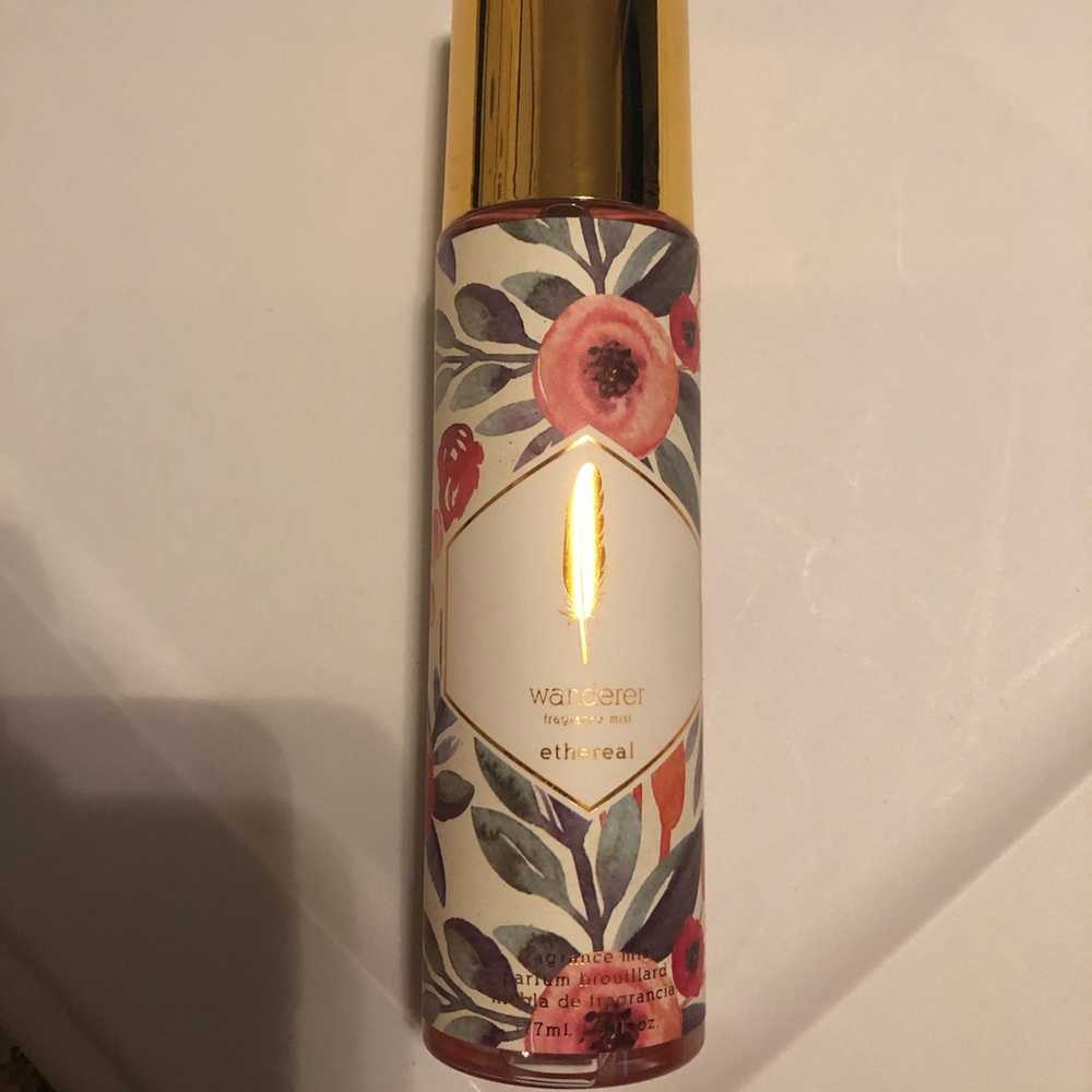 Add on for $3!! Wanderer Etherial Body Spray 6oz